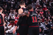 NBA,爱德华兹45分准绝杀尼克斯,森林狼加时逆转登顶东部