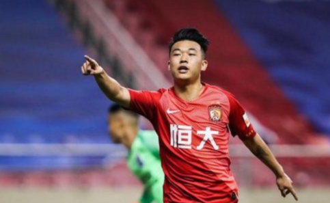  弗赖堡青春风暴席卷德甲，U23小将包办四球  